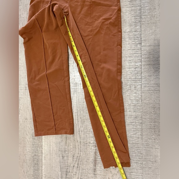 Cider High Rise Burnt Orange Pleated Slacks, Straight Leg Size Large - Picture 11 of 12